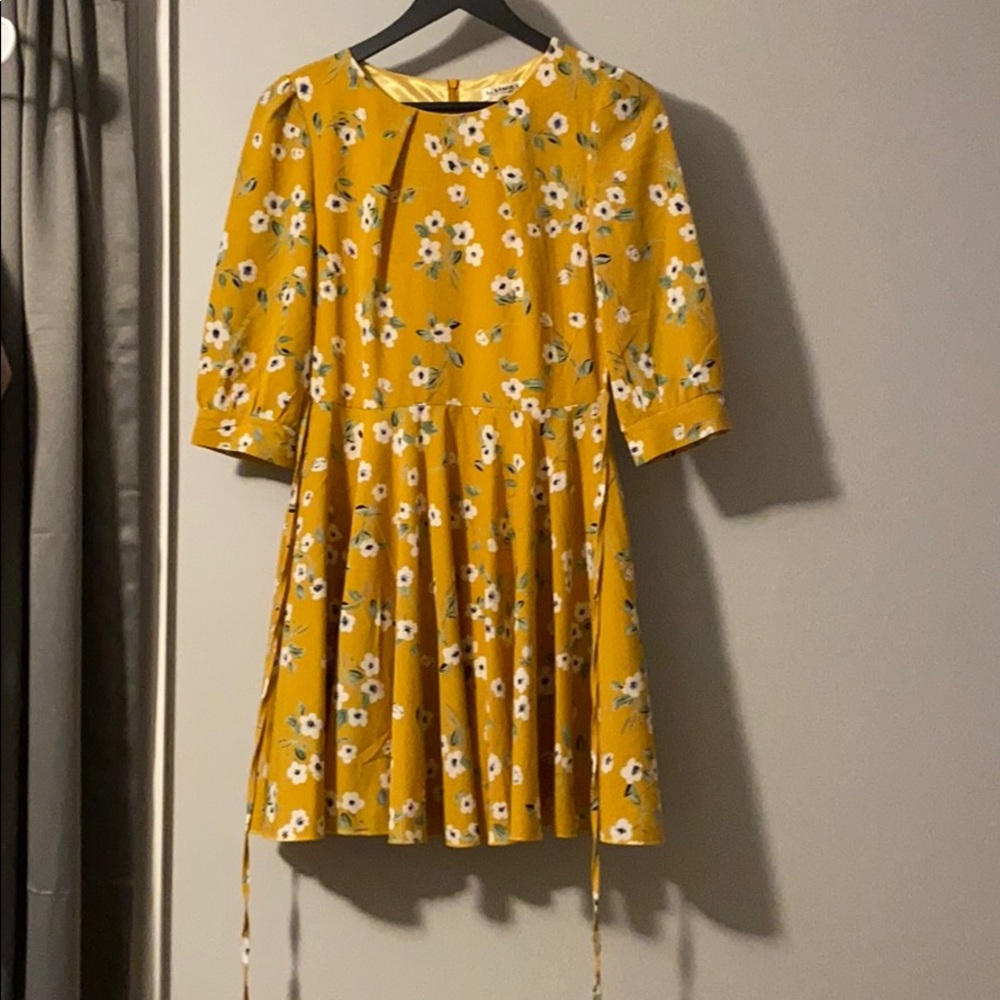 Cute dress
